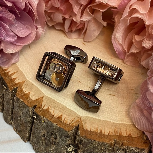 Steampunk Square Open Face Gunmetal Clock Gears Cufflinks - Picture 14 of 17